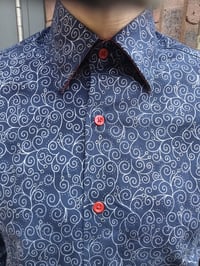 Image 1 of silver paisley design 