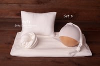 Image 2 of Julia ivory set