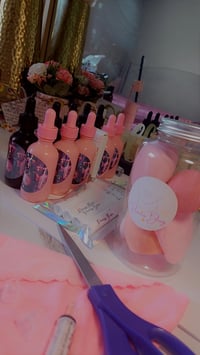 Image 4 of Body oils