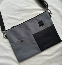 Image 1 of Sacoche Cross-Body