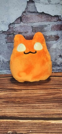 Image 1 of Small kitty pillow