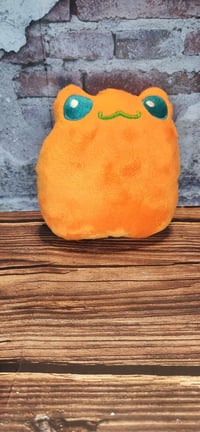 Image 2 of Small frog pillow friend