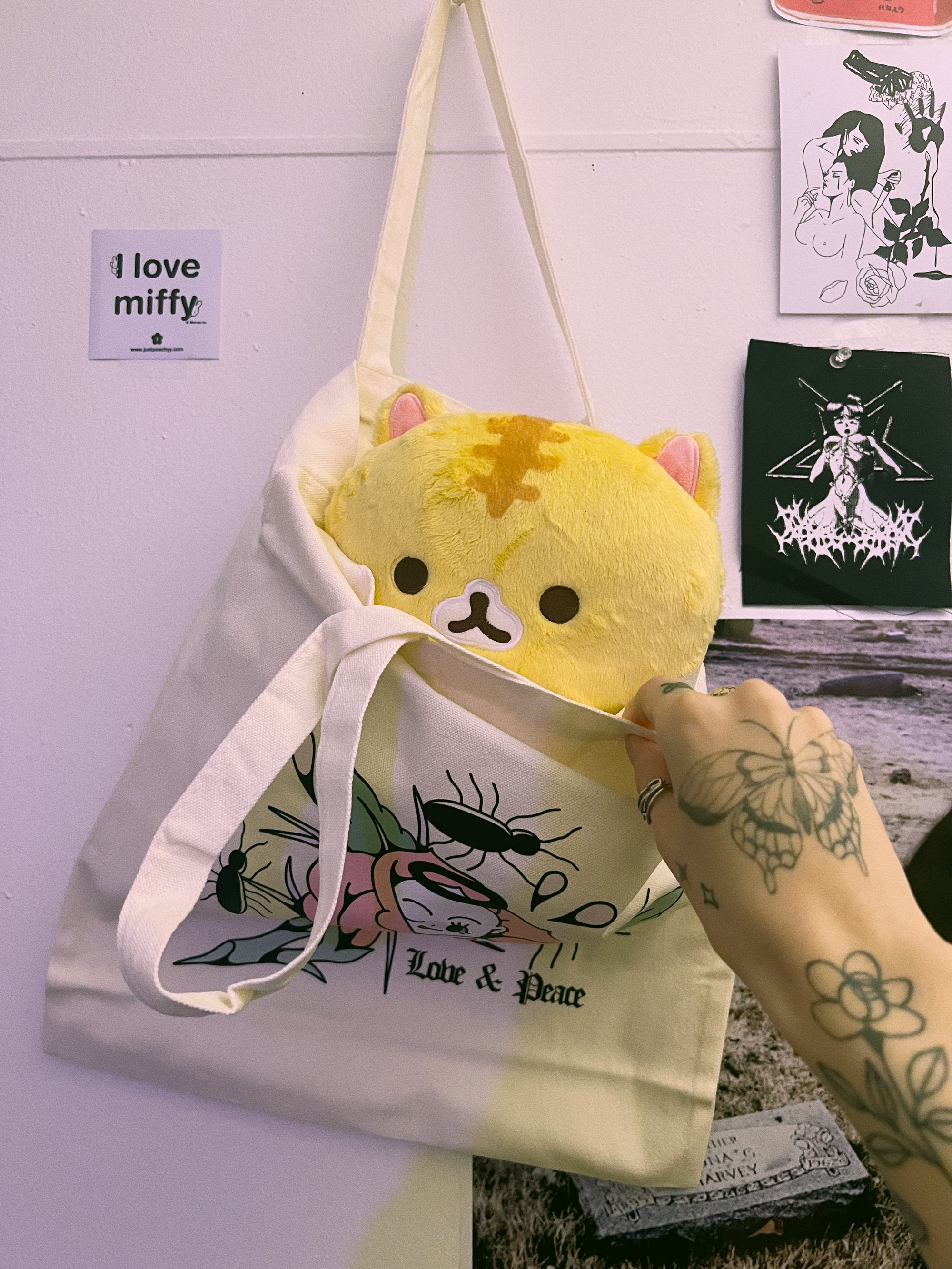 Love & Peace Tote Bag | Fuzzz Dream