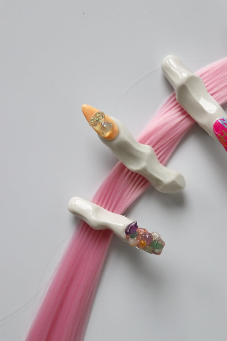 Small Finger Hair Clips #1 Image 3