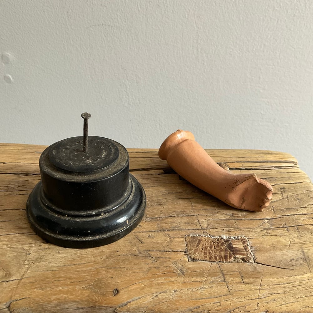 Image of Waving hand