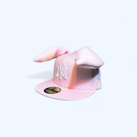 Image 2 of Light Pink - Yankees Fitted