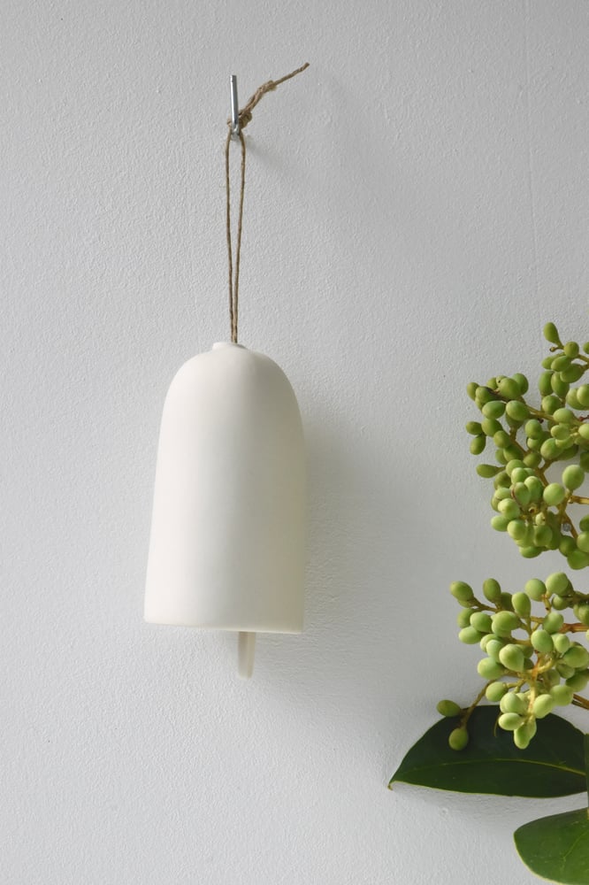 Image of BELL • LINEN STRING