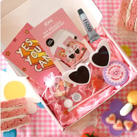 Image 1 of Adults DIY Craft Bedazzle Sunnies Kit - WHITE LOVE HEART