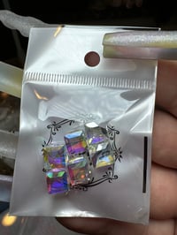 Image 2 of CUBE- Crystal Ab ( 6pcs)