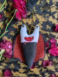 Image 1 of Count Slugula Halloween Decoration