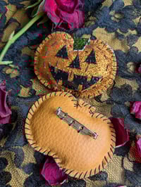 Image 2 of Sparkly Pumpkin Brooch