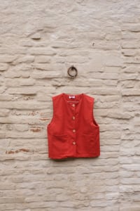 Image 2 of Gilet con bottoni arancione