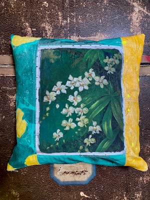 Image of collage pillow -  no. 02