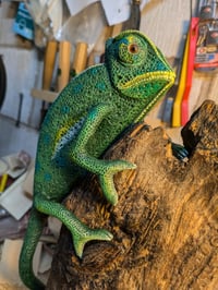 Image of Chameleon Carving