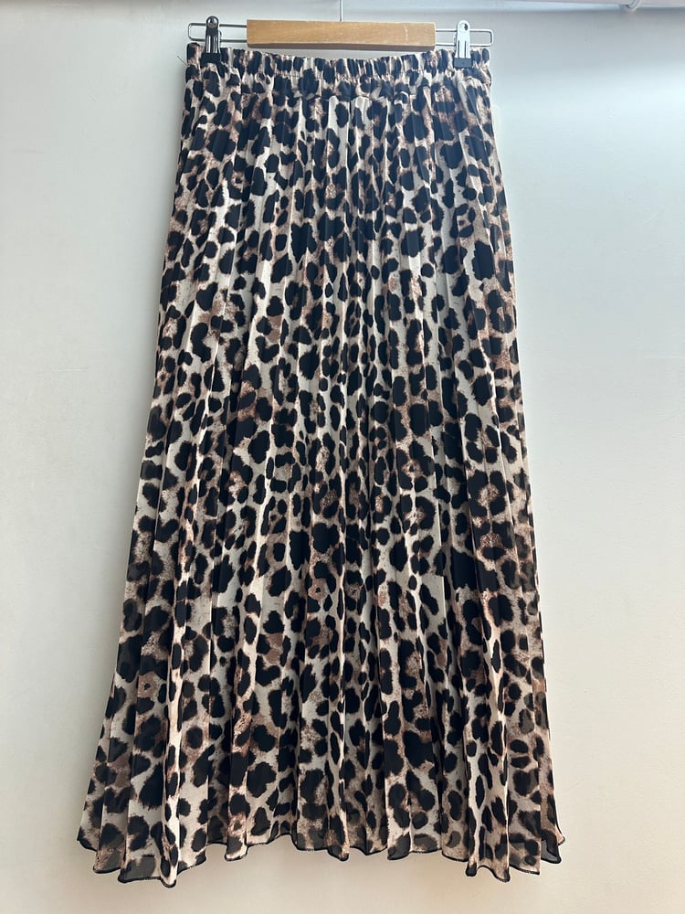 Image of Leopard Print Skirt