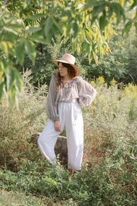Image 4 of EDMOND Stretchy Waist Linen Pants