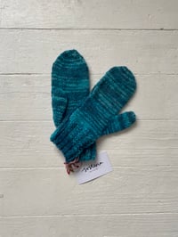 the FORGET-ME-NOT mittens