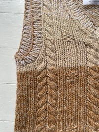 Image 3 of the PAMPAS vest