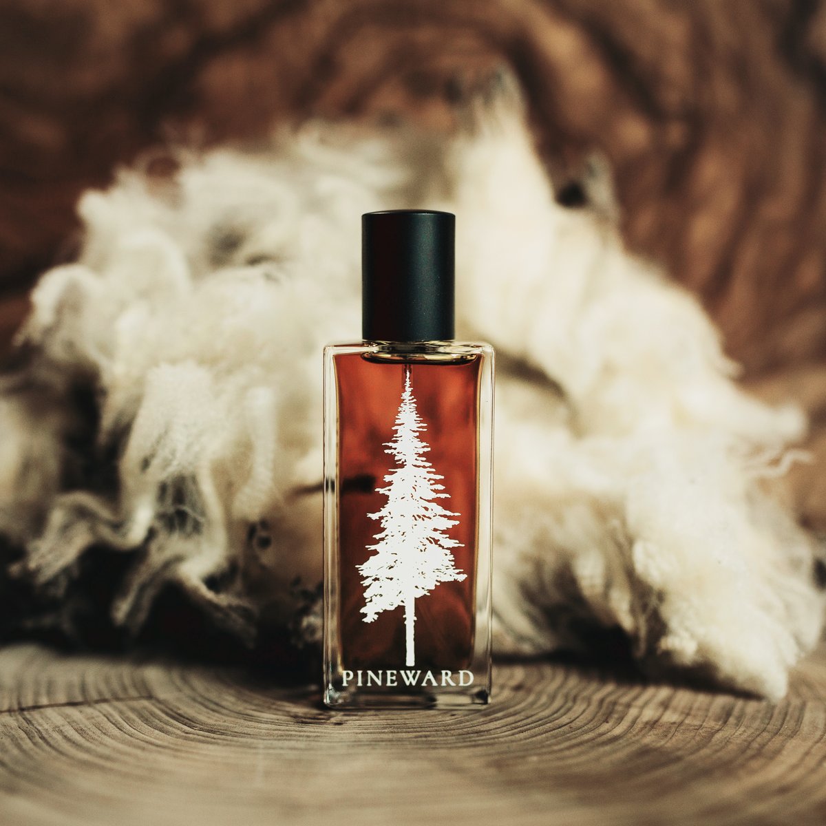 www.pinewardperfume.com