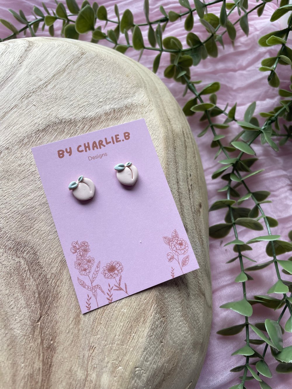 Image of Peaches Studs