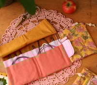 Image 1 of SARAM/ TRICOT TAILLE M, les Indiennes: "CURRY"
