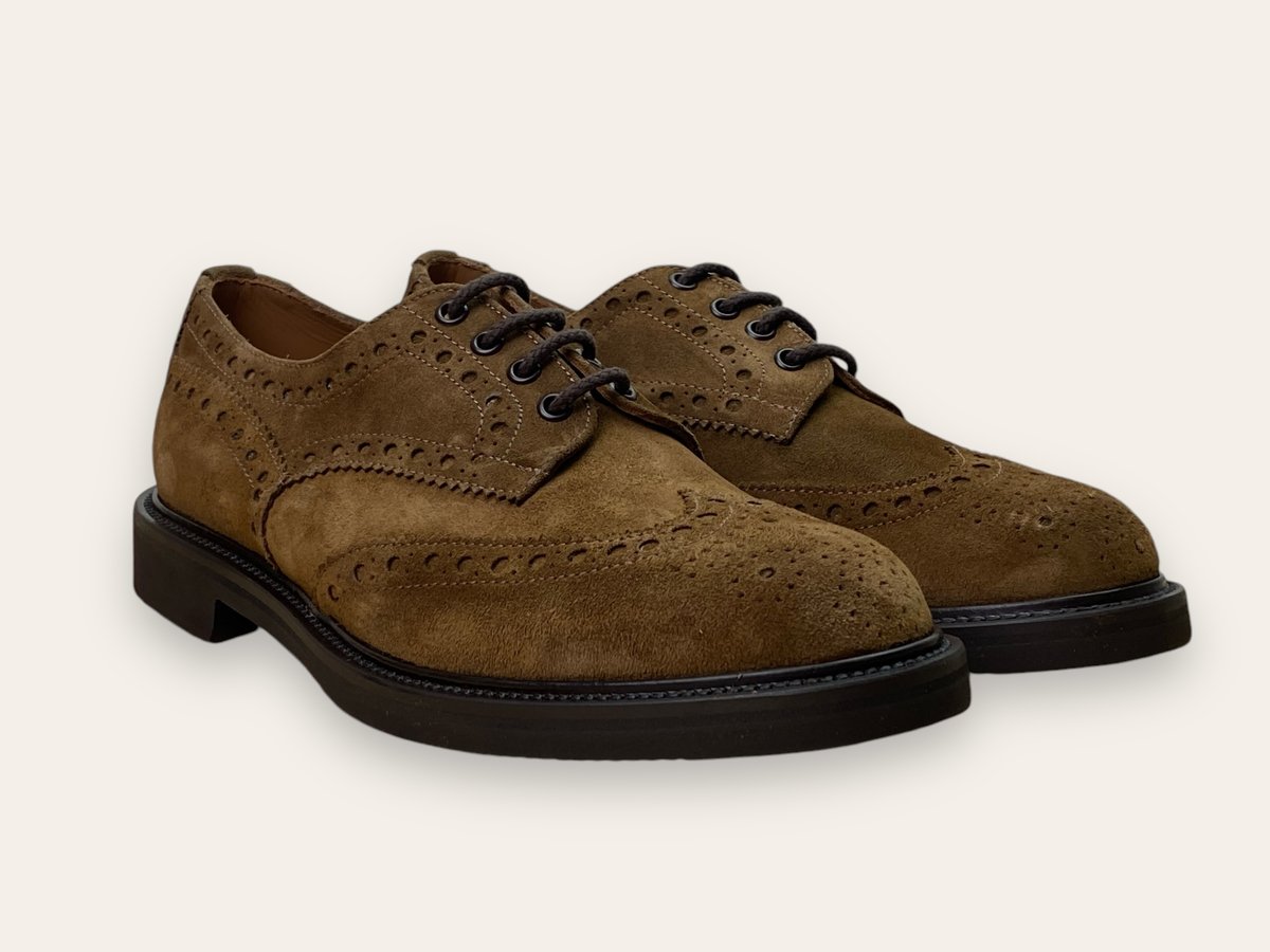 Image of Alfred chestnut suede by Brugnoli