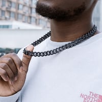 Image 4 of Custom Chain