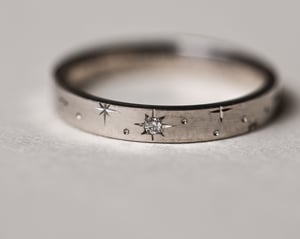 Image of 18ct White Gold 3mm ‘Star' Eternity ring