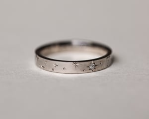 Image of 18ct White Gold 3mm ‘Star' Eternity ring