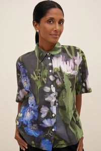 Image 3 of kowtow bloom shirt