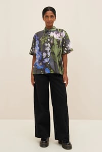 Image 4 of kowtow bloom shirt