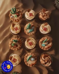 Image 4 of Cupcakes