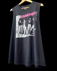 Image 1 of Ramones 90s XL