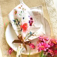 Image 2 of Set of 4 - 100% Organic Cotton dinner napkins - Florals