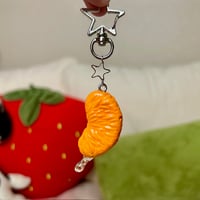 mandarin keychain (v1)