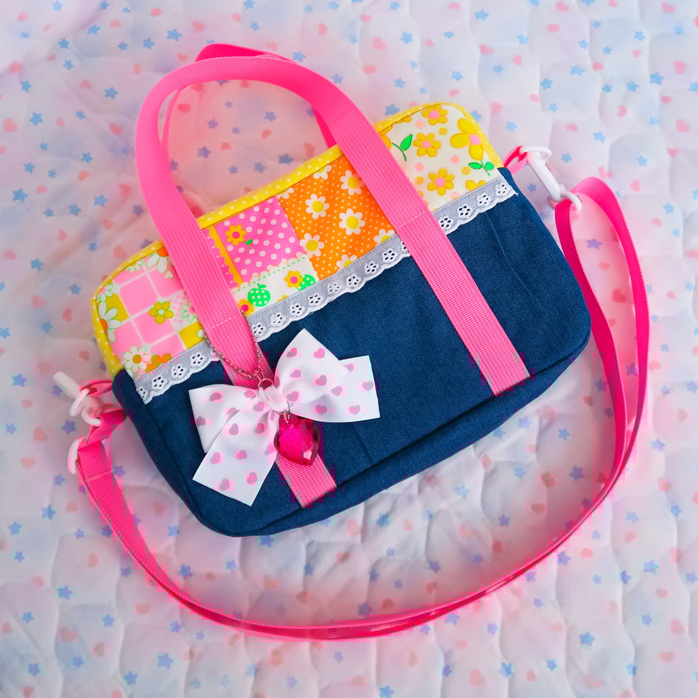 Handle Bag: 03