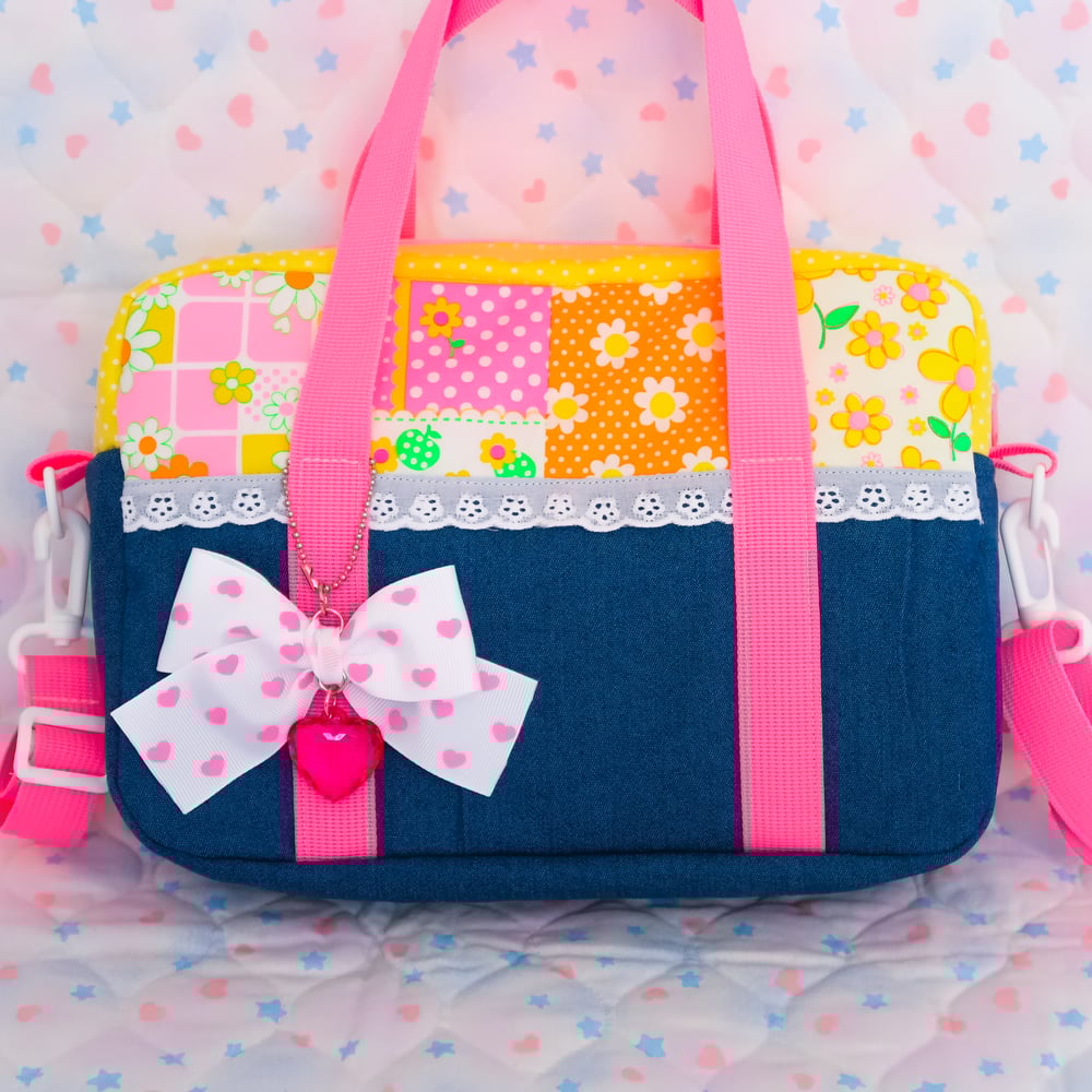 Handle Bag: 03