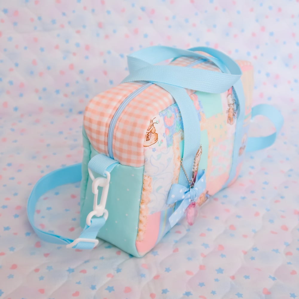 Handle Bag: 05