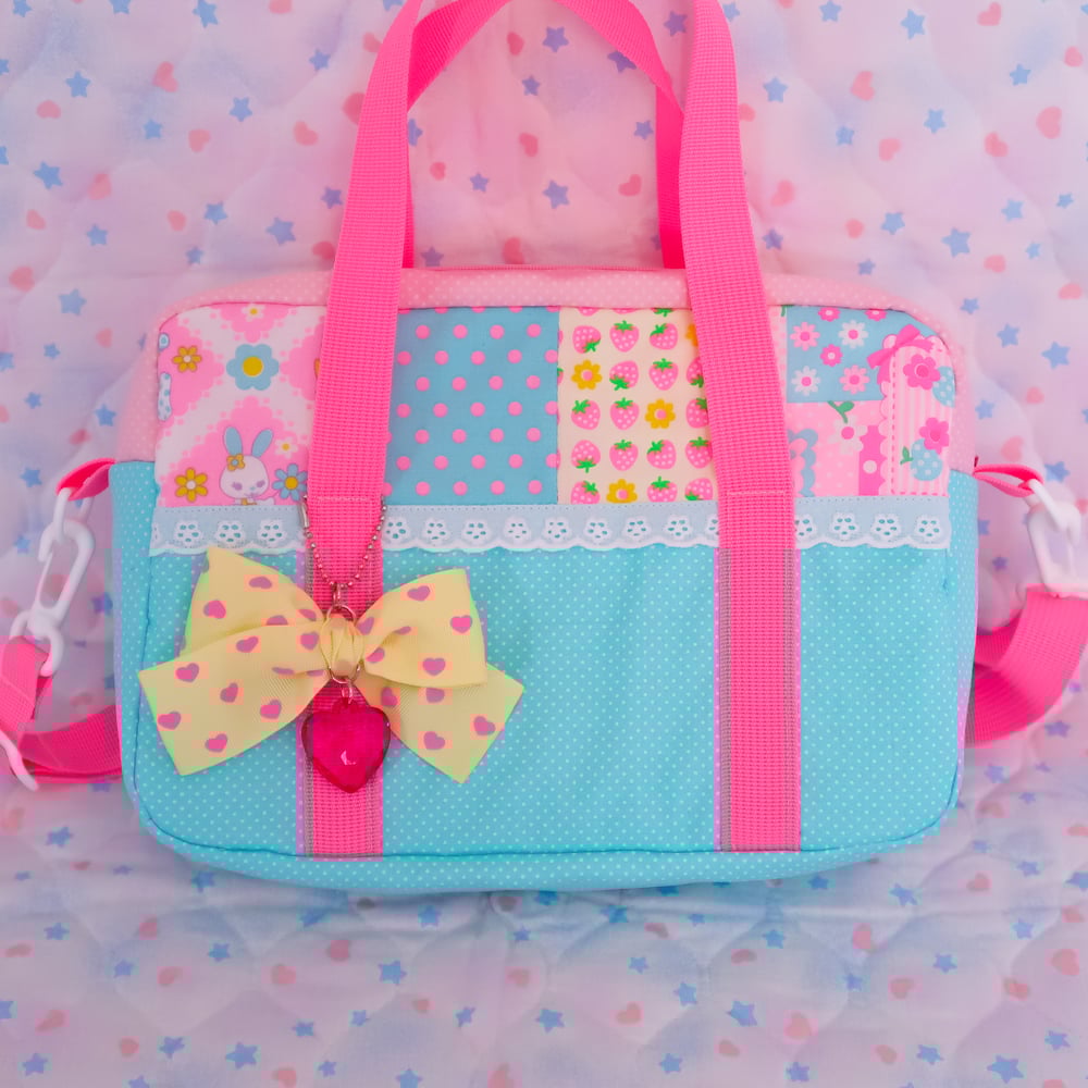 Handle Bag: 06