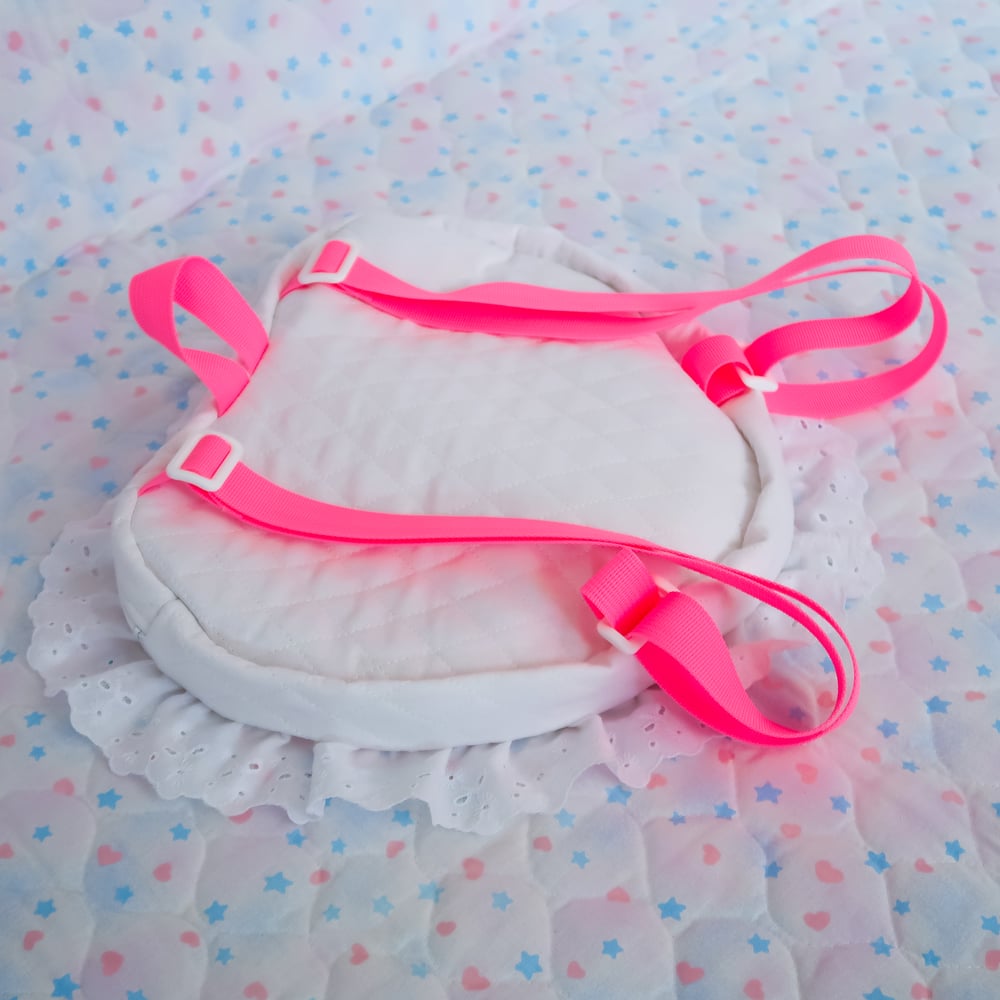 Quilted Heart Bow Backpack: 02