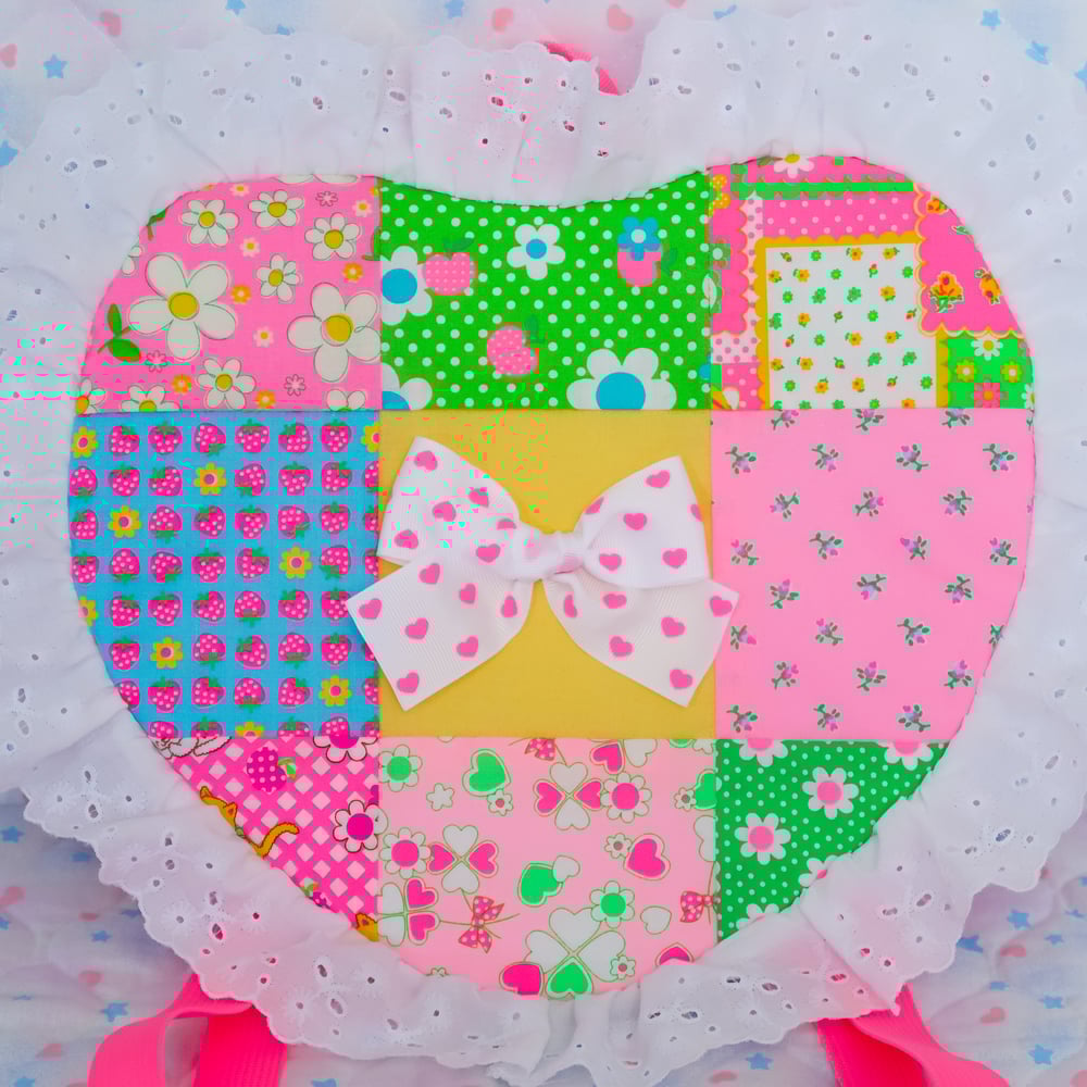 Quilted Heart Bow Backpack: 02
