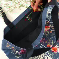 Image 3 of Cotton canvas tote bag with inner lining - floral design  