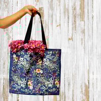 Image 4 of Cotton canvas tote bag with inner lining - floral design  