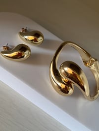 Image 3 of Tear Drop Set