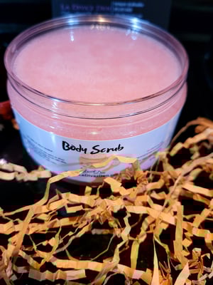 Image of Pink Oil Free Scented Body Scrub 8oz