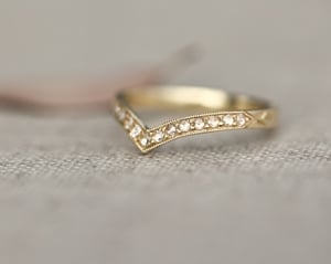 Image of 18ct Yellow gold rose-cut diamond wishbone Ring