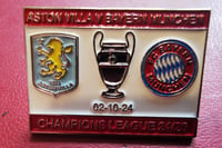 Villa V Bayern Munich (red top and bottom Bayern colours) 