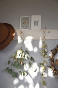 Image 5 of Suspension piléa porte-bonheur en laine feutrée