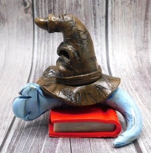 Image of Albus the Mini Mon and Sorting Hat