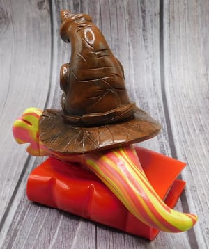 Image of Ginny the Mini Mon and Sorting Hat